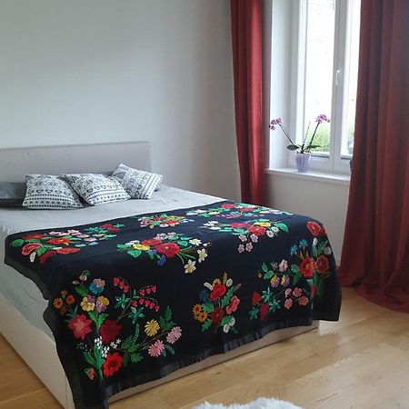 Viive Apartment ปาร์นู ภายนอก รูปภาพ